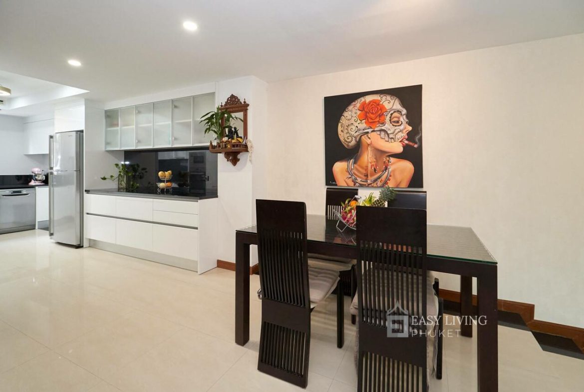 4 – Bedroom The Highland Residence Patong