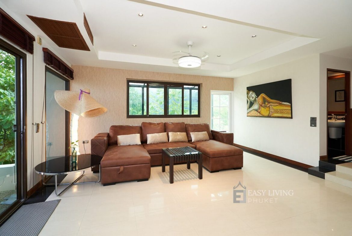 4 – Bedroom The Highland Residence Patong