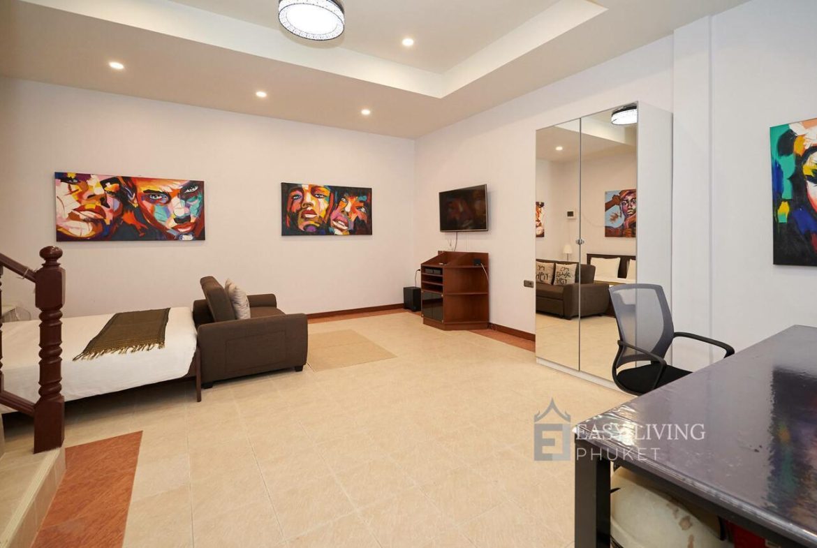 4 – Bedroom The Highland Residence Patong