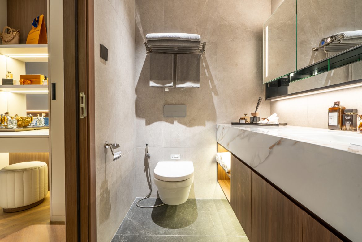 Hot Deal Series 3-Bedroom Luxury Condo with 270° Seaview