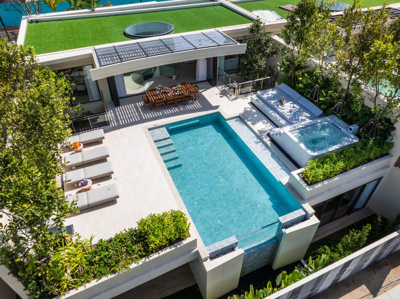 4 Bedroom Oceanfront Villa in Bang Tao