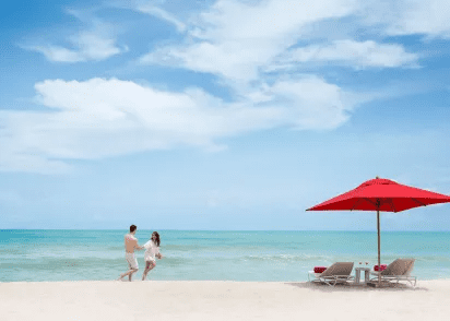 4 Bedroom Oceanfront Villa in Bang Tao
