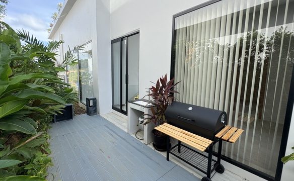 5 Bedroom Sea View Villa in Layan, Phuket