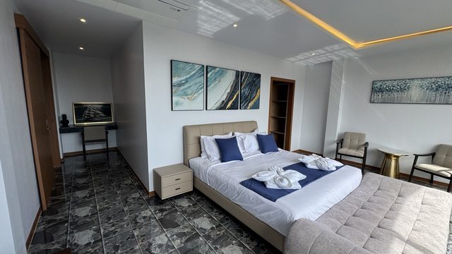 5 Bedroom Sea View Villa in Layan, Phuket