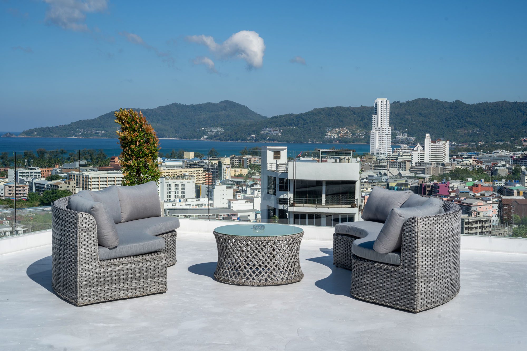 Exquisite 10-BR Sea View Villa – Infinity Pool – Patong 18 10-BR Sea View Villa with Infinity Pool