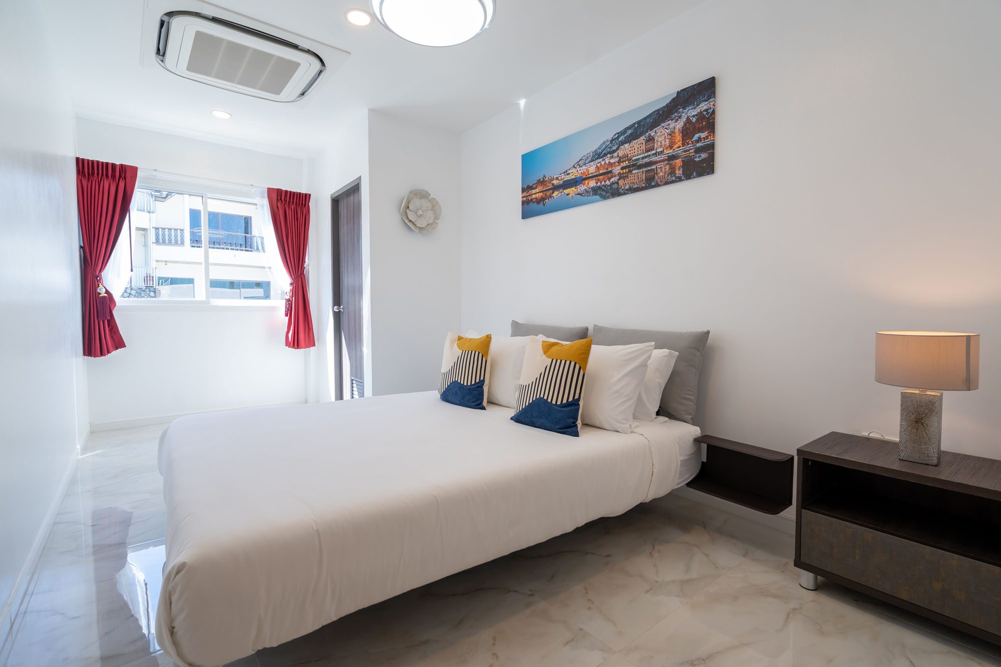 Exquisite 10-BR Sea View Villa – Infinity Pool – Patong 58 10-BR Sea View Villa with Infinity Pool