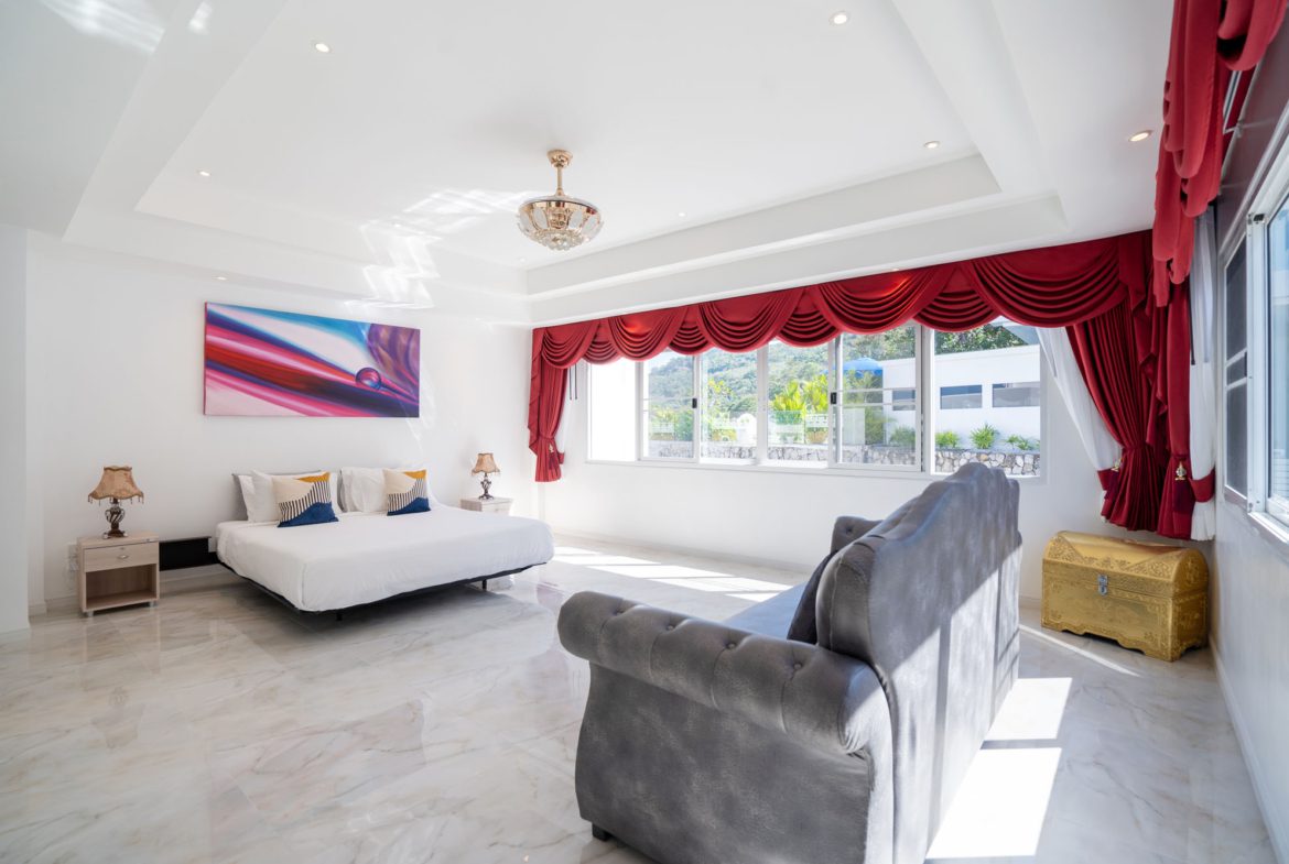10-BR Sea View Villa with Infinity Pool