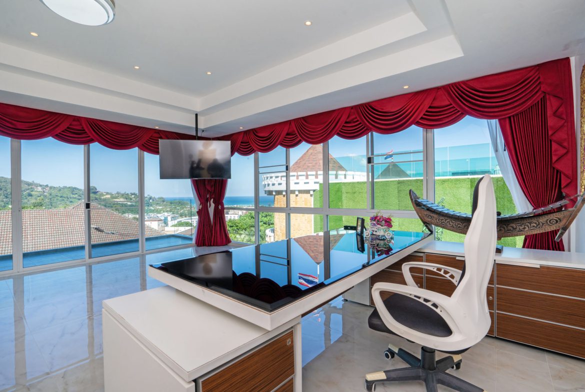 10-BR Sea View Villa with Infinity Pool