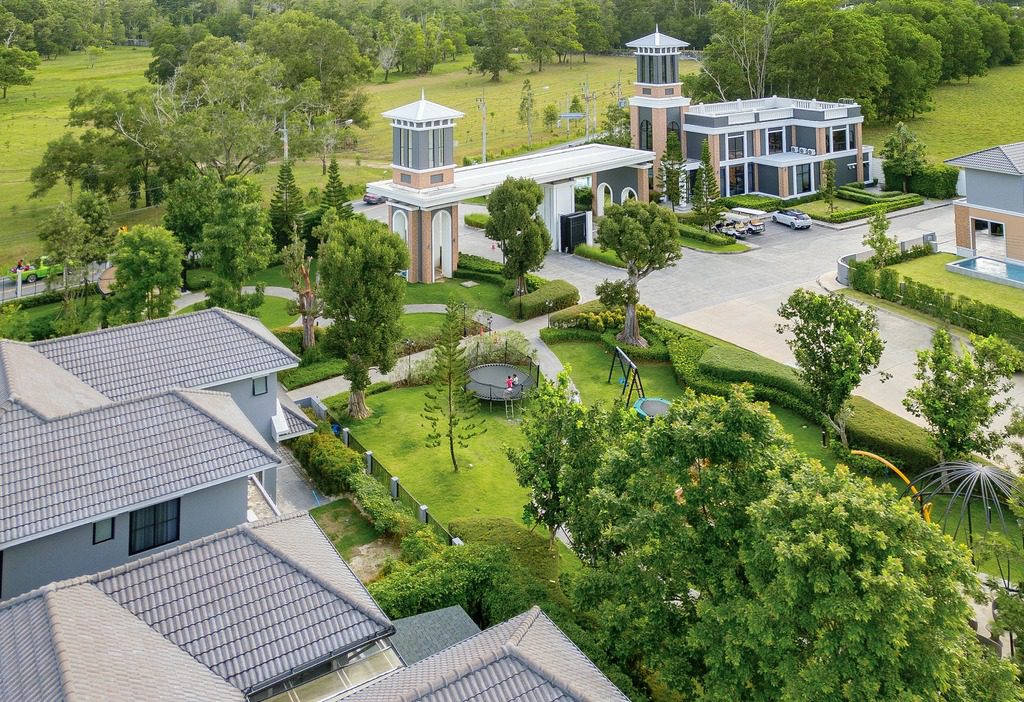 5 Bedroom Pool Villa in Koh Kaew Near British International School