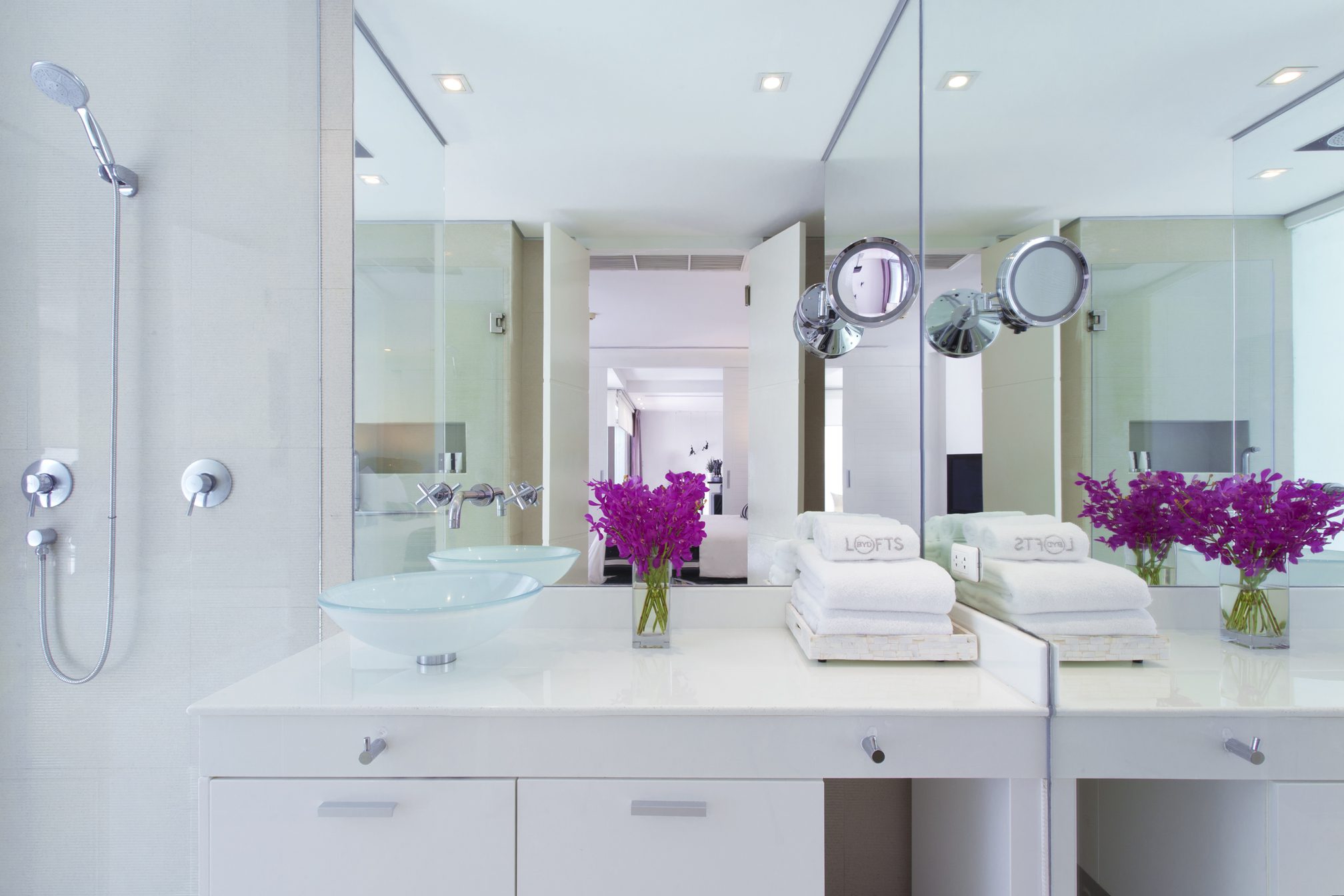 Luxurious LOFT Condos in Vibrant Patong, Phuket 100sqm – shower room 2 Exquisite Garden Loft Deluxe Suite in Vibrant Patong.