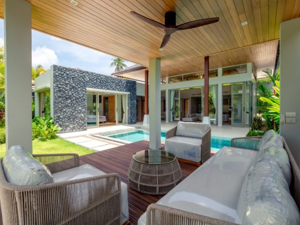 Luxury Balinese-Style Villas in Layan