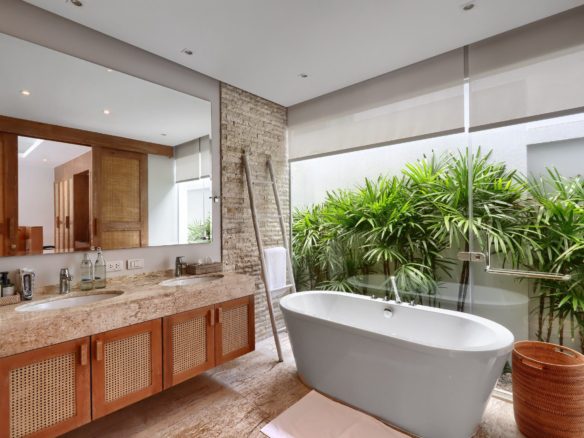 Luxury Balinese-Style Villas in Layan