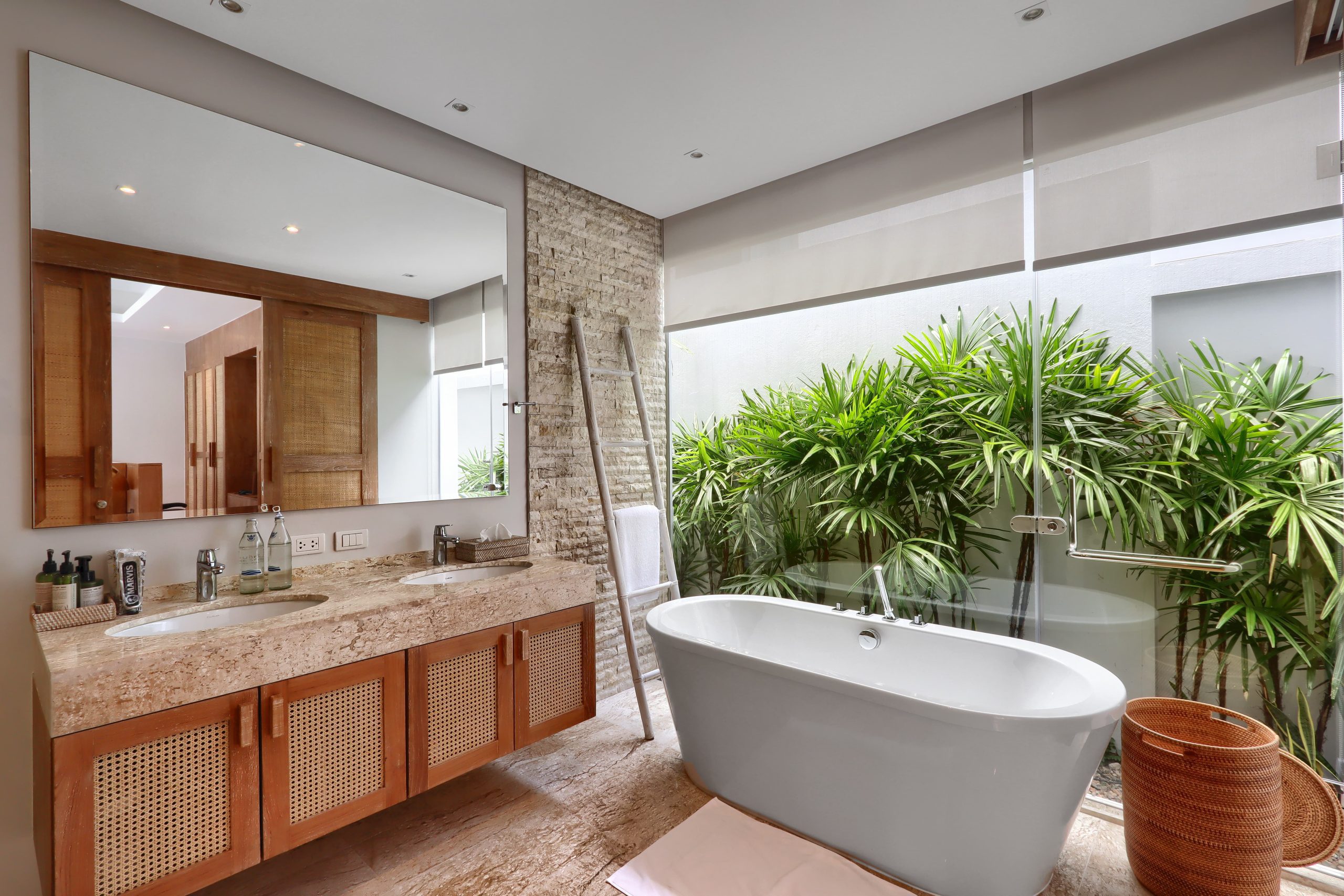 Luxury-Balinese-Style-Villas-in-Layan-8-2-scaled Luxury Balinese-Style Villas in Layan