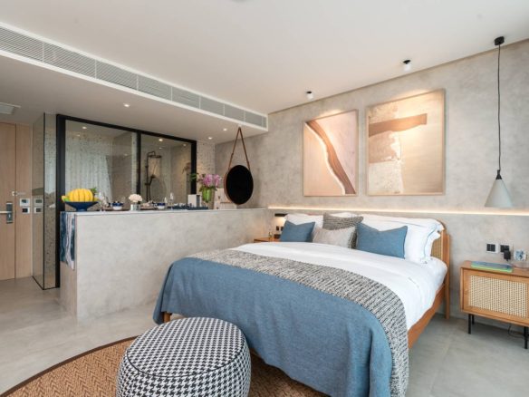 Luxury Beachfront Living Studio in Layan