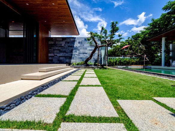 Luxury Living in Phuket’s Enchanting Rainforest