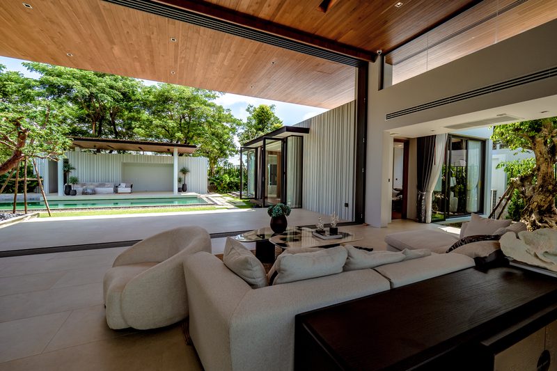 Luxury Living in Phuket’s Enchanting Rainforest