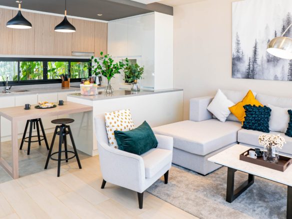 Luxury Seaview Villa near Airport