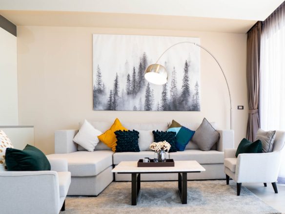 Luxury Seaview Villa near Airport