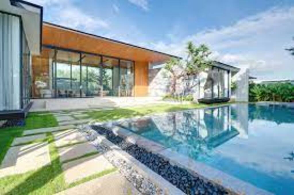 Luxury Villa in Tropical Phuket