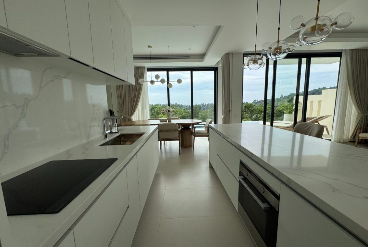 Mandarin Villa Nai Thon Beach