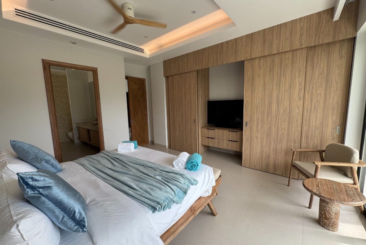 Mandarin Villa Nai Thon Beach