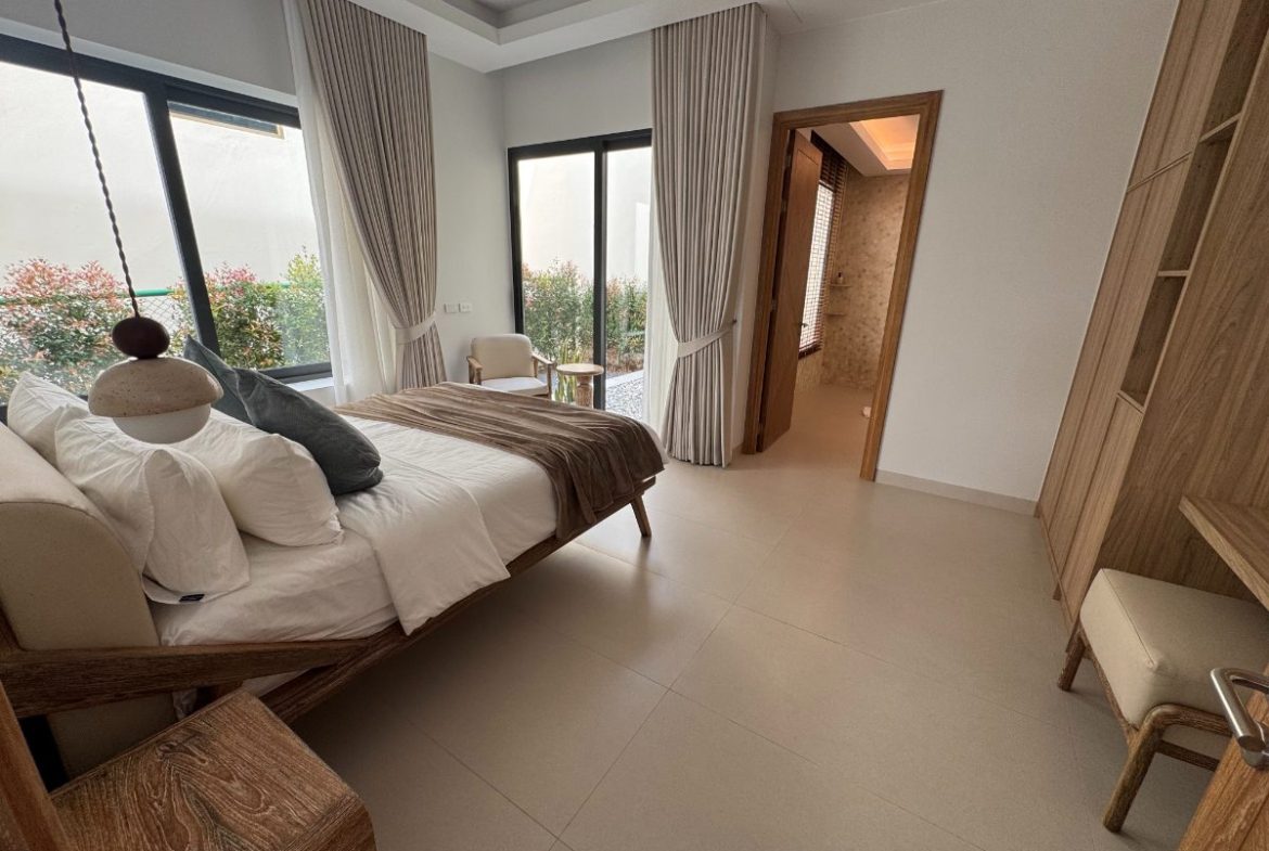 Mandarin Villa Nai Thon Beach