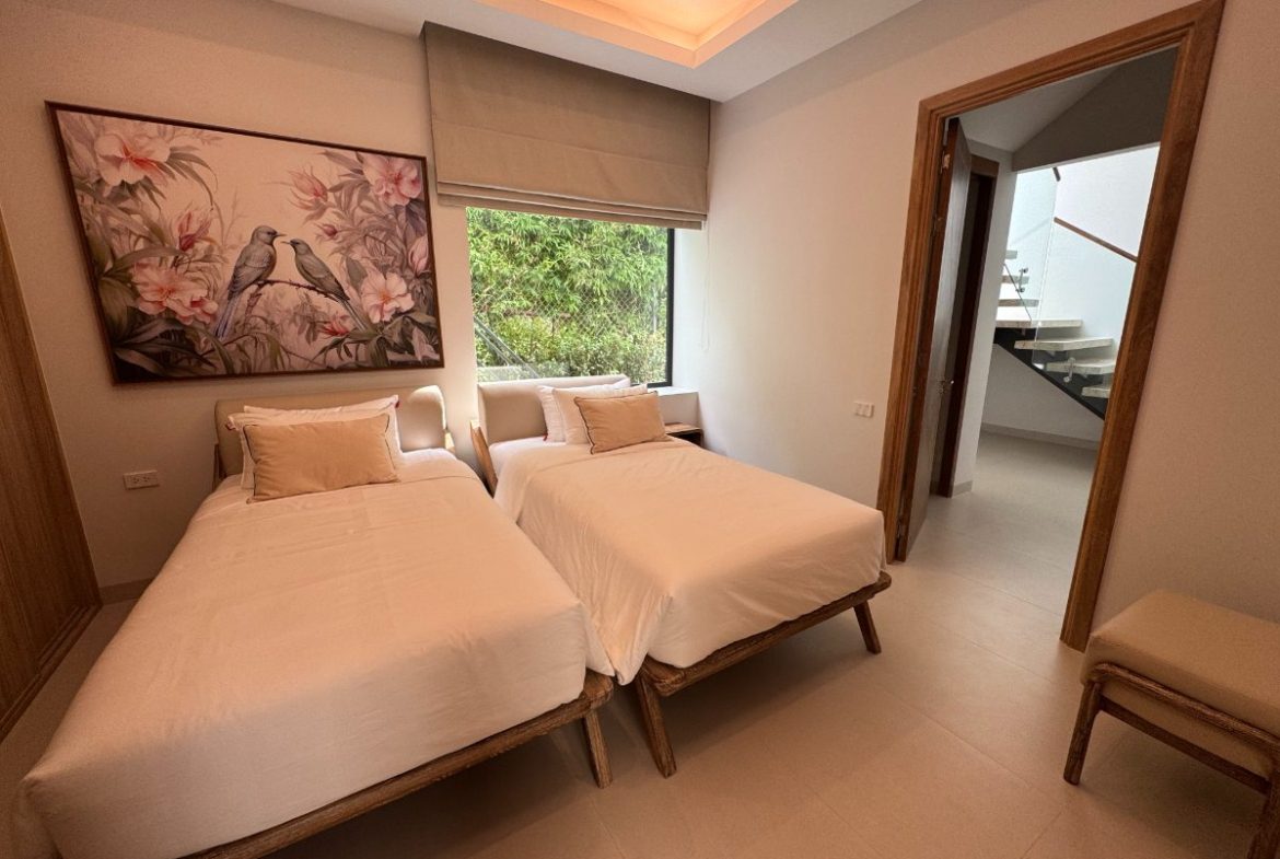Mandarin Villa Nai Thon Beach