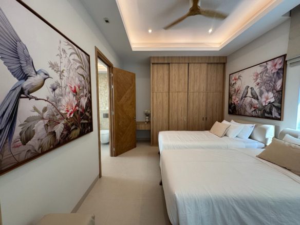 Mandarin Villa Nai Thon Beach
