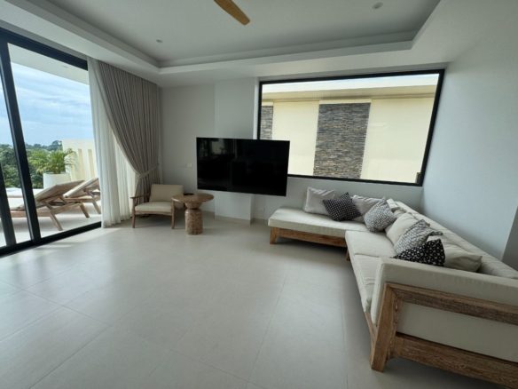 Mandarin Villa Nai Thon Beach