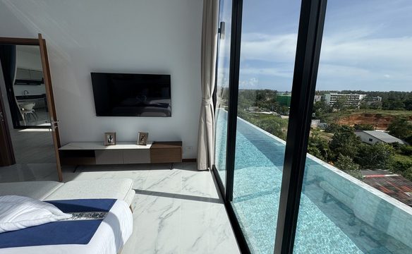 5 Bedroom Sea View Villa in Layan, Phuket