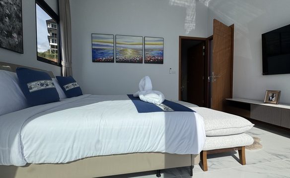 5 Bedroom Sea View Villa in Layan, Phuket