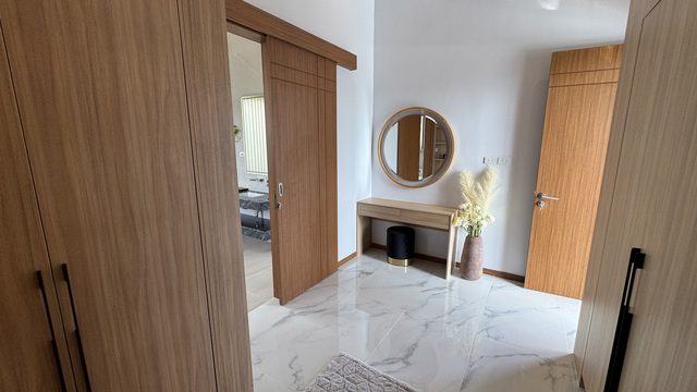 5 Bedroom Sea View Villa in Layan, Phuket
