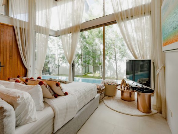 Modern Art Deco Pool Villas in Phuket’s Natural Oasis