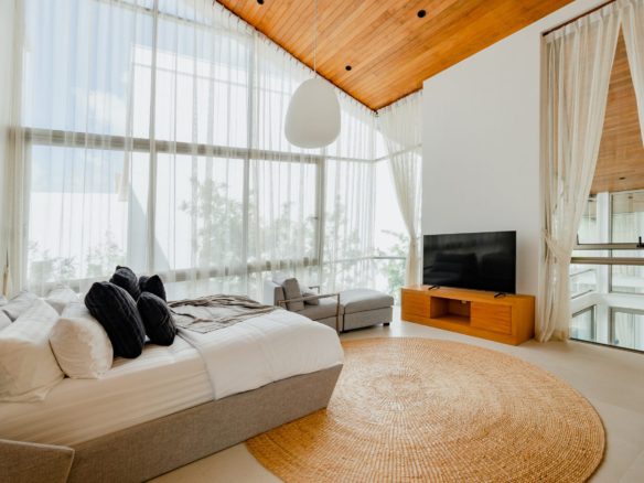 Modern Art Deco Pool Villas in Phuket’s Natural Oasis