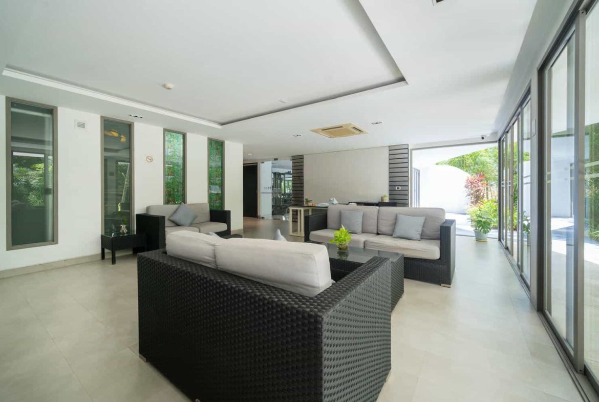 Beachfront Studio Living with Direct Access to Nakalay Bay – Kamala, Phuket