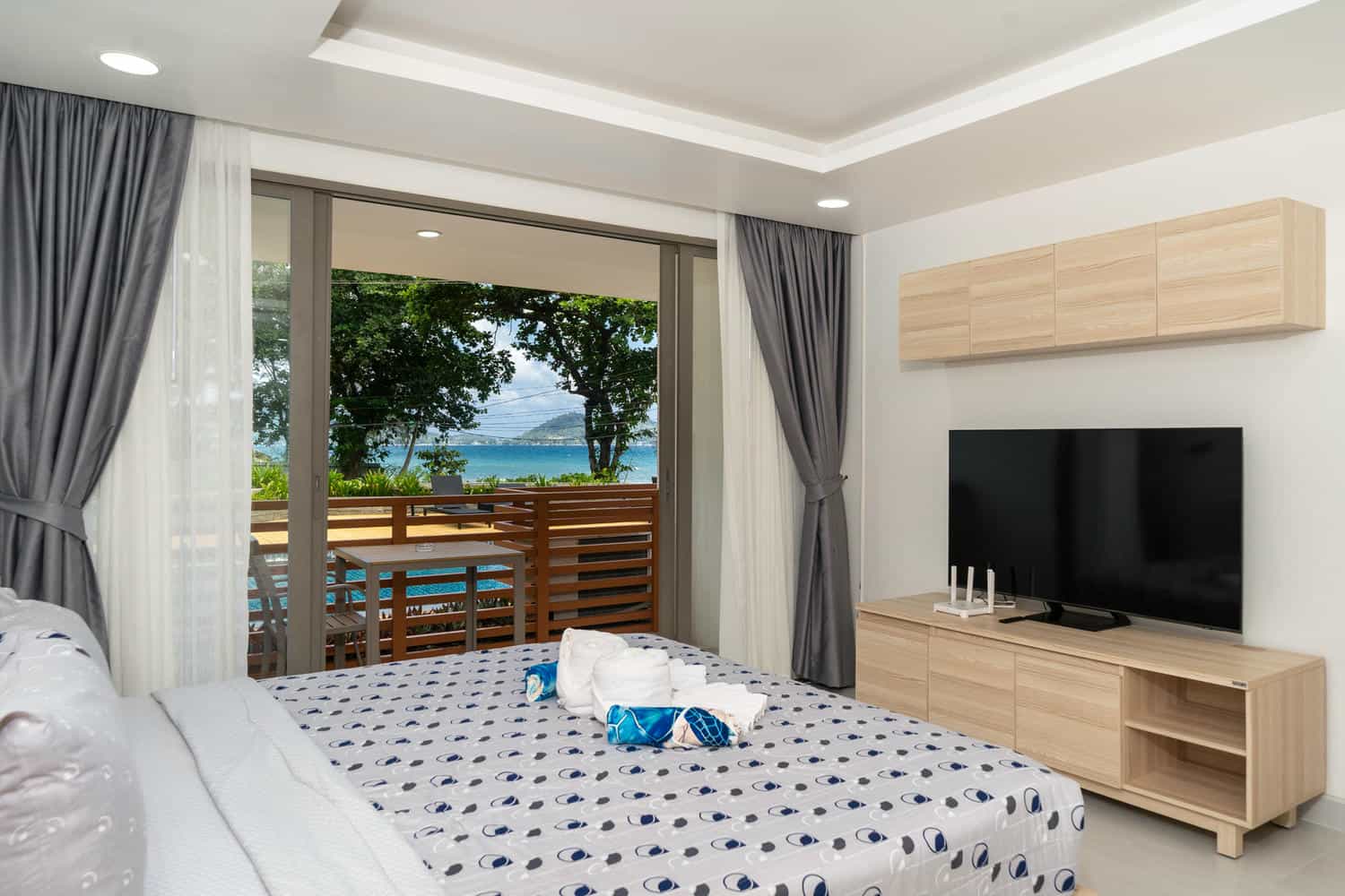 Nakalay 104 (3) Beachfront Studio Living with Direct Access to Nakalay Bay – Kamala, Phuket