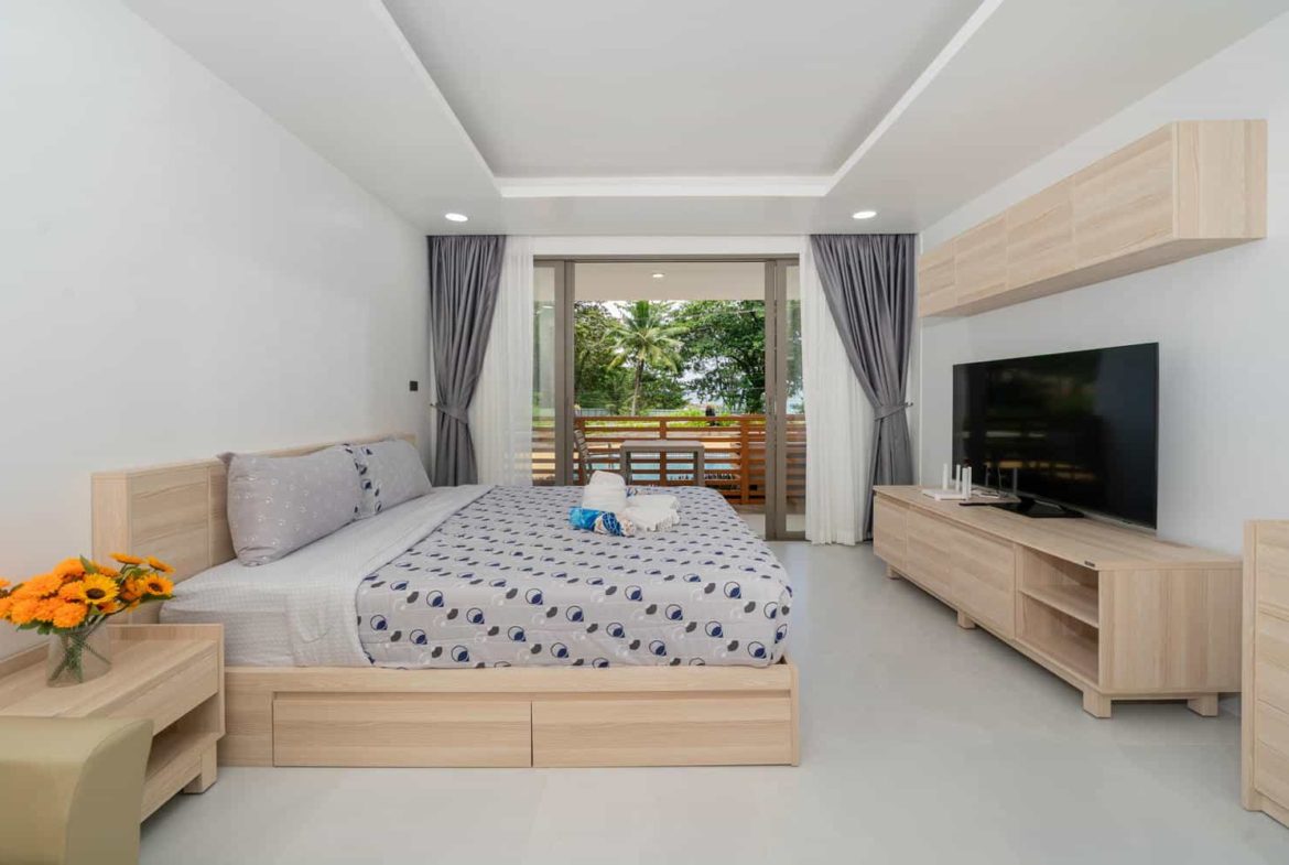 Beachfront Studio Living with Direct Access to Nakalay Bay – Kamala, Phuket