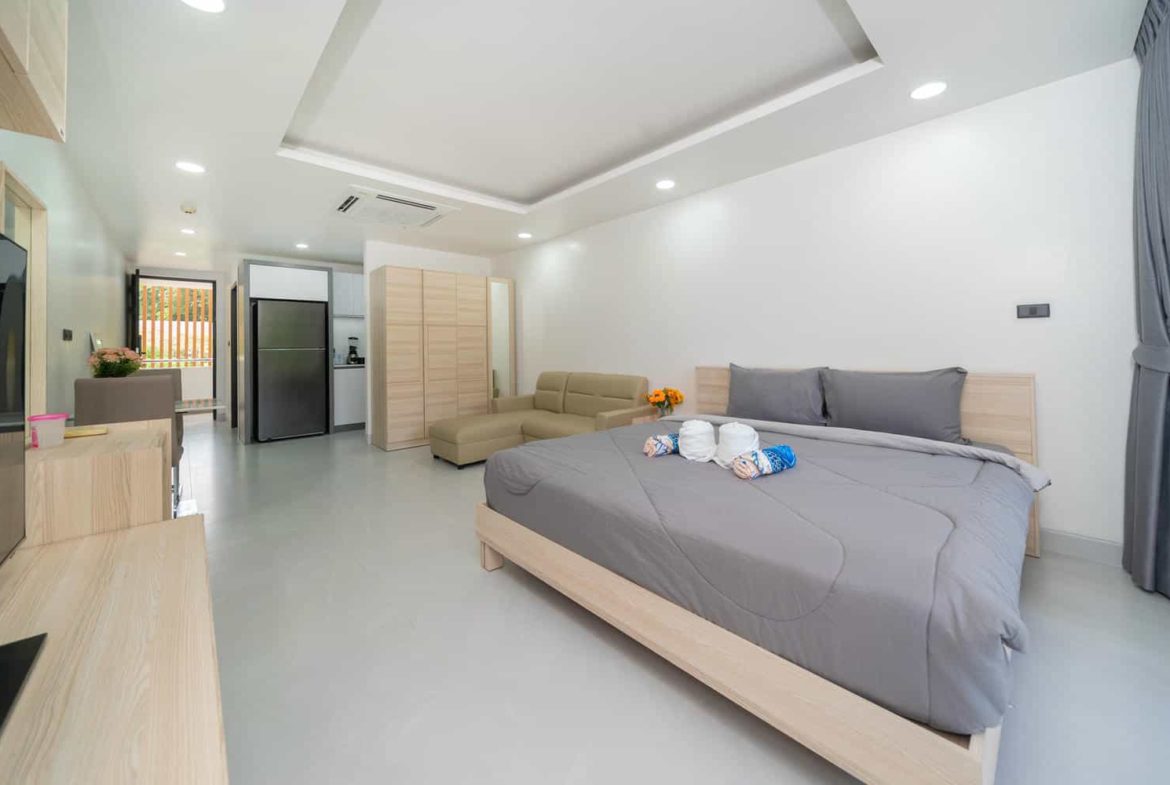 Beachfront Studio Living with Direct Access to Nakalay Bay – Kamala, Phuket