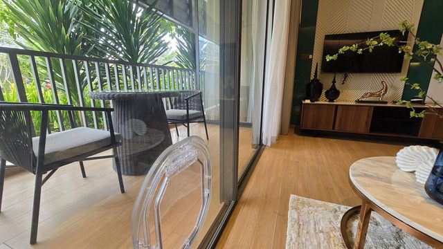 One bedroom Condominiums Rooftop Skypools in Laguna Phuket