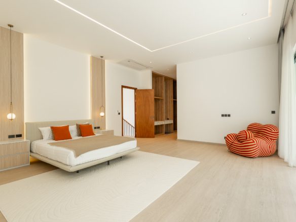 Ready to Move-In 4-Bedroom Smart Pool Villa with Outdoor Jacuzzi – Nai Yang Area
