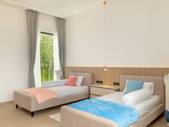 Ready to Move-In 4-Bedroom Smart Pool Villa with Outdoor Jacuzzi – Nai Yang Area