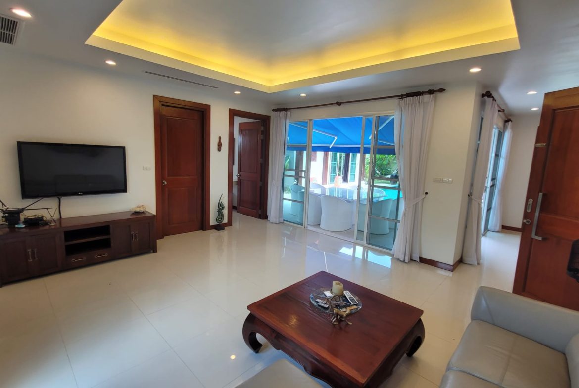 Private Pool Villas for Relaxation at The Kiri Villas