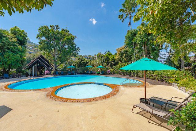 5 Bedroom Seaview Pool Villa in Kamala Beach