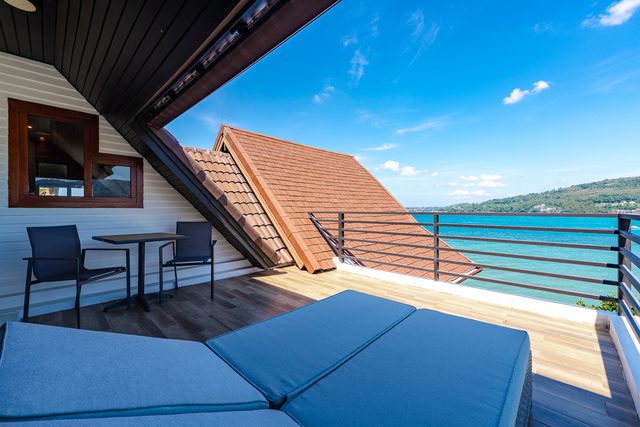 5 Bedroom Seaview Pool Villa in Kamala Beach