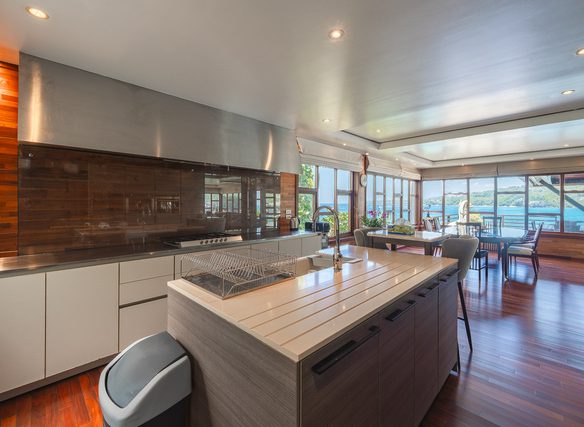 5 Bedroom Seaview Pool Villa in Kamala Beach