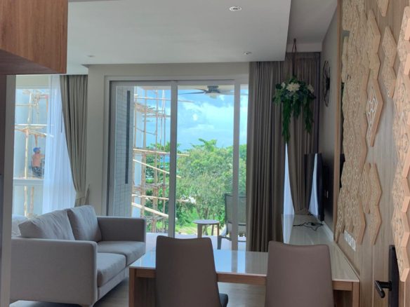 Airport Proximity One-Bedroom Condo