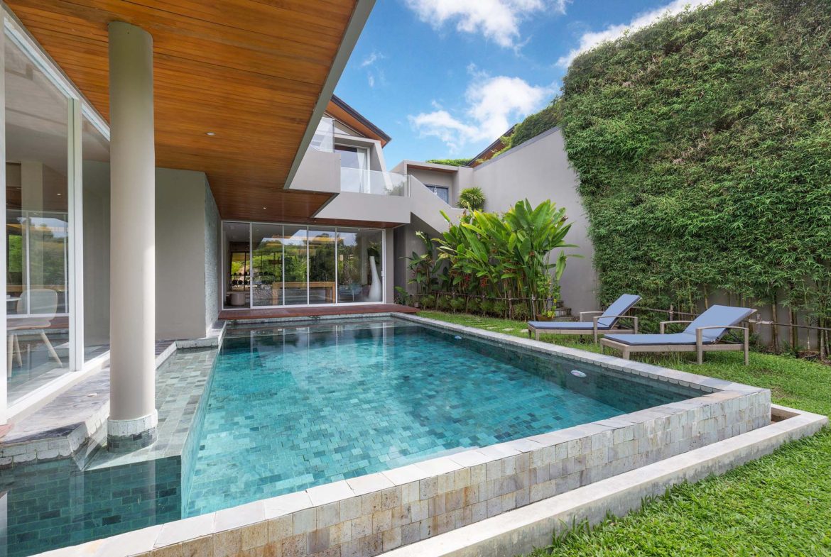 Stunning 3-Bedroom Pool Villa  in Rawai