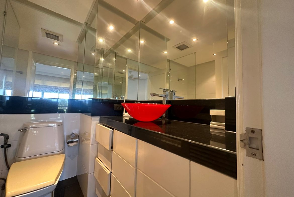 2 Bedroom Golf View Condo in Laguna Phuket Near Bang Tao Beach