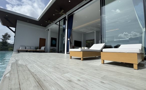 5 Bedroom Sea View Villa in Layan, Phuket