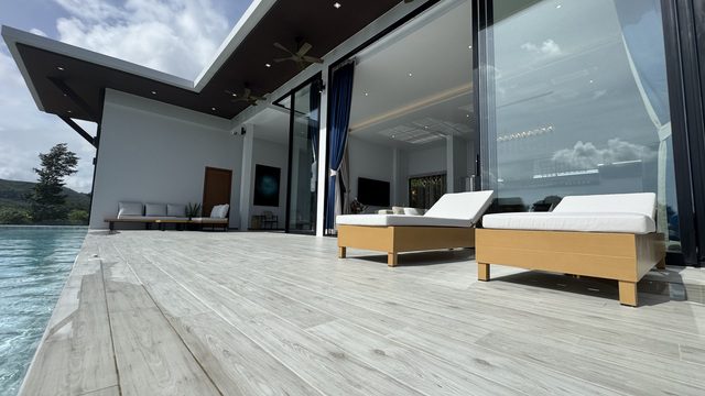 5 Bedroom Sea View Villa in Layan, Phuket